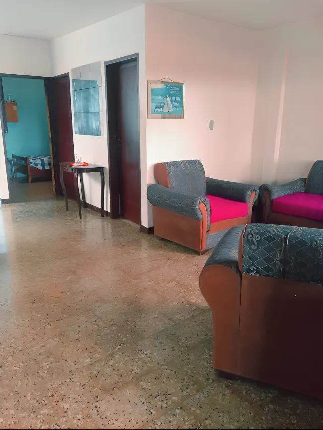 ¡Casa con Local Comercial en Avenida Principal | Oportunidad Única! - Imagen 18