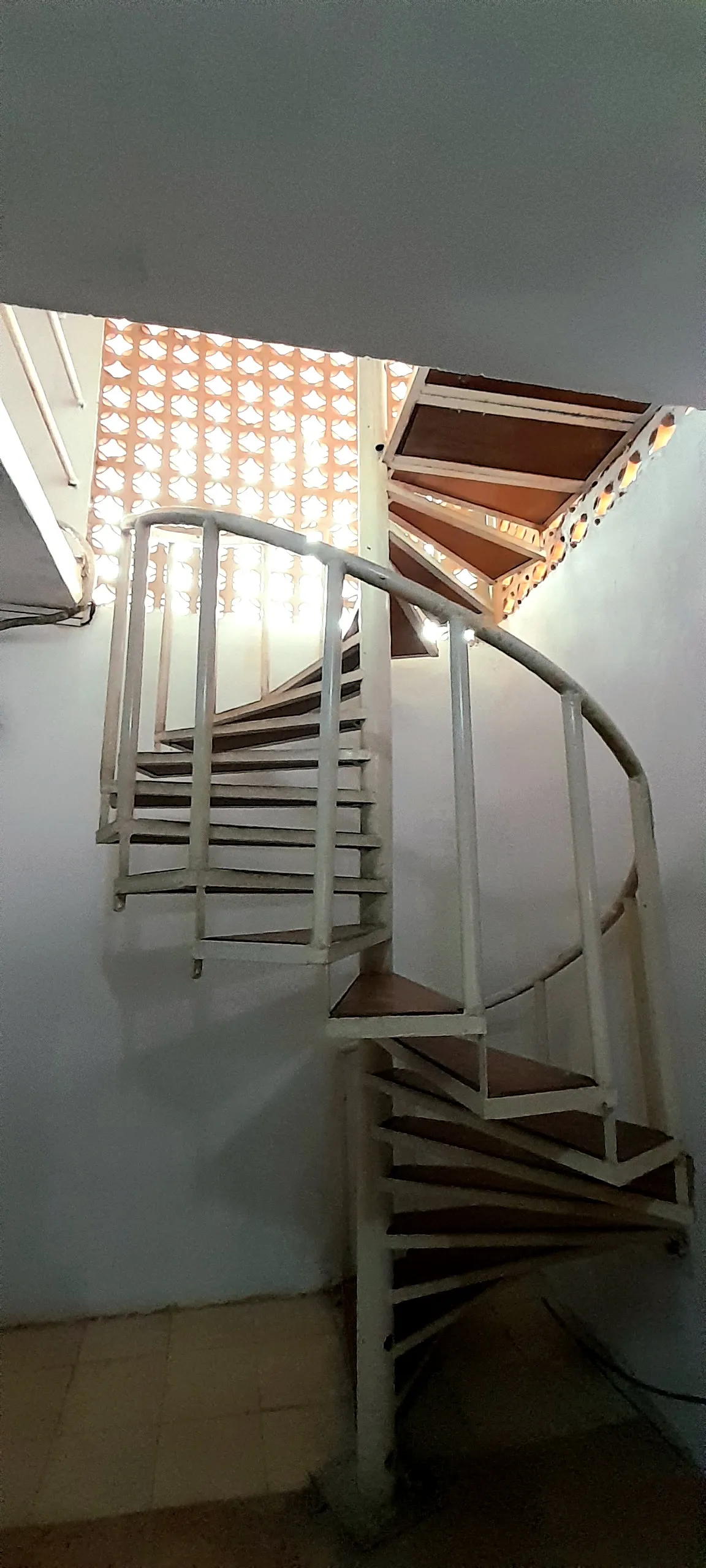Espaciosa Casa de 2 Plantas en El Amanecer, Cabudare - ¡Tu Nuevo Hogar te Espera! - Imagen 19