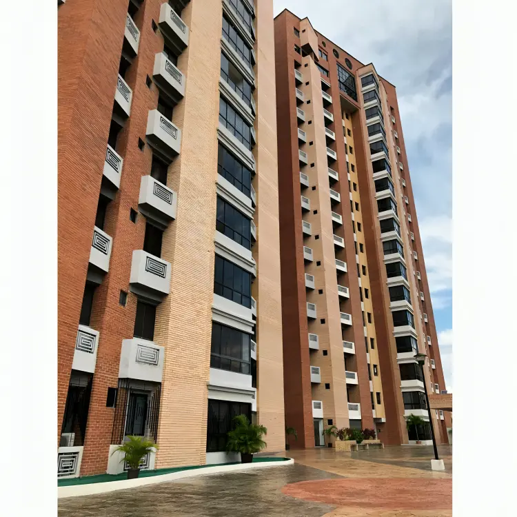 ¡Diseña tu Apartamento Soñado en Resd. Silver House, Triángulo del Este! - Imagen 2