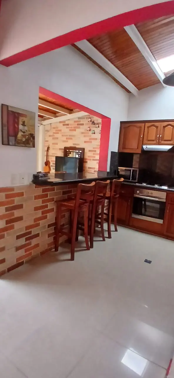¡Moderna Casa de 1 Nivel en Urb. Roca del Valle 2, La Ribereña! - Imagen 16